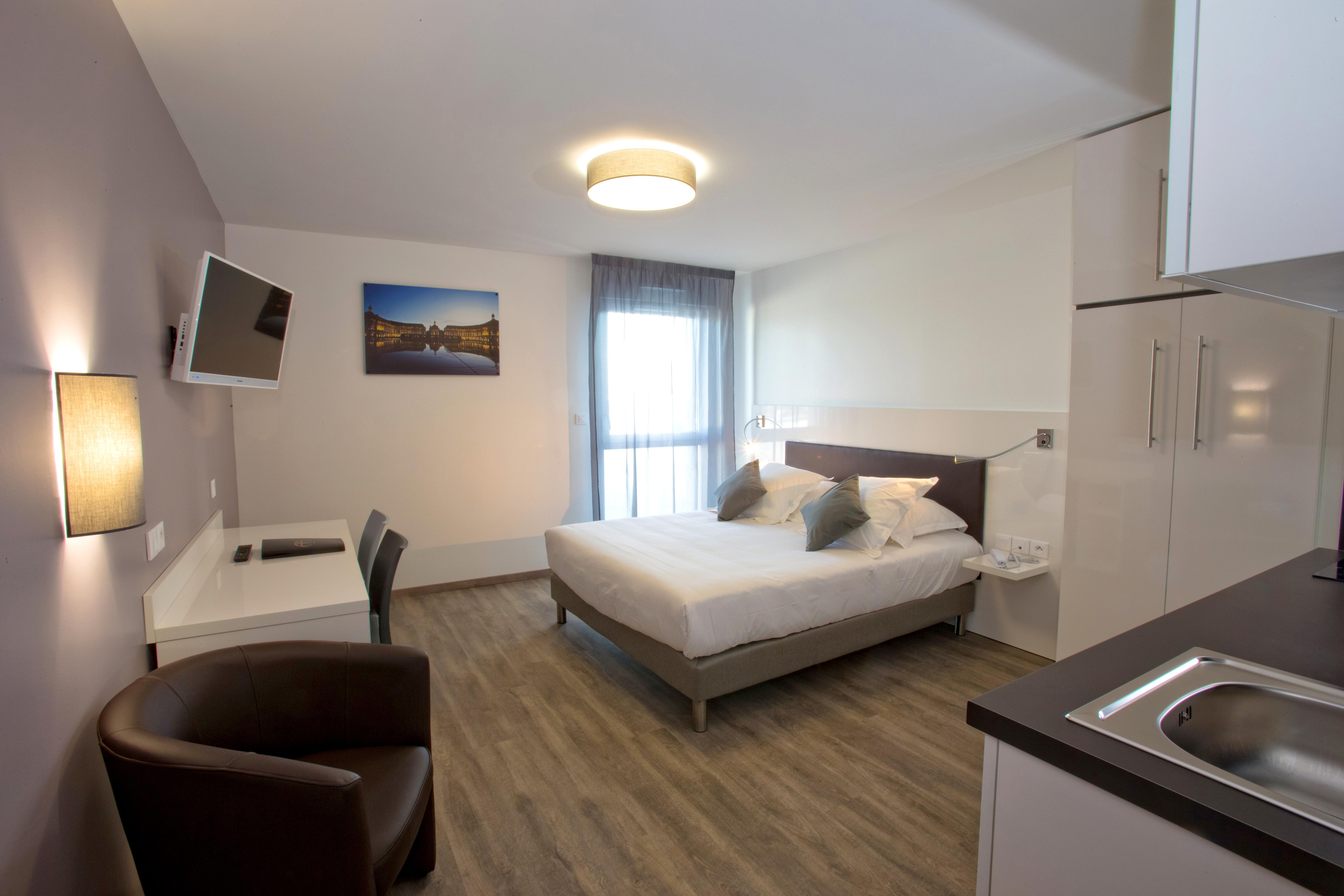 All Suites Appart Hotel Bordeaux פסאק מראה חיצוני תמונה